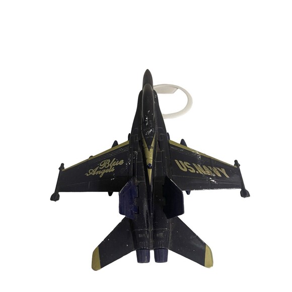 U. S. Navy F/A 18 Hornet Blue Angels Die Cast Pull Back Model - #1 Working 9” - Picture 13 of 15